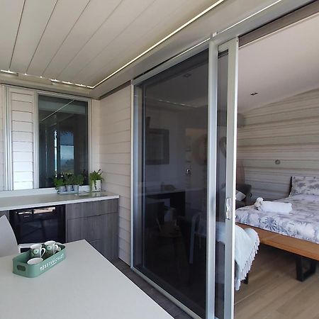 The Bay Lodge Pohara Экстерьер фото